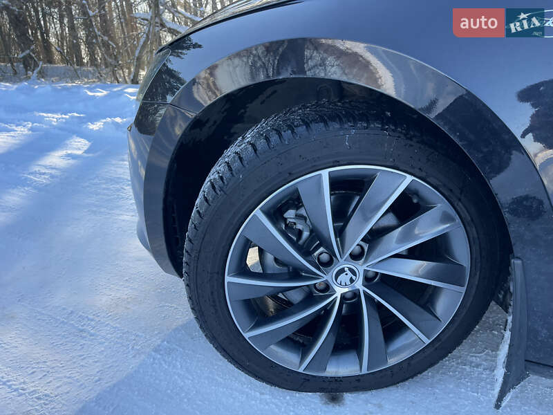 Универсал Skoda Superb 2017 в Дубно фото 14 Универсал Skoda Superb 2017 в Дубно