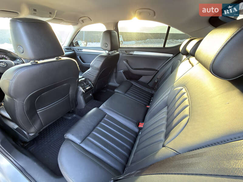Ліфтбек Skoda Superb 2017 в Долині