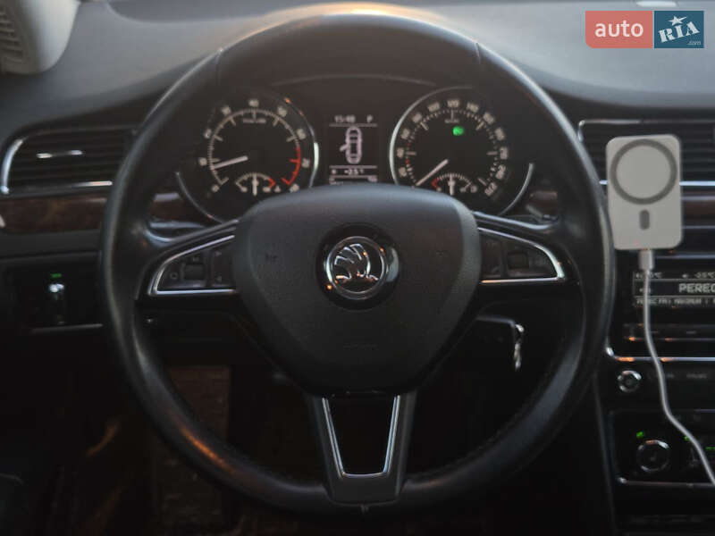 Лифтбек Skoda Superb 2013 в Киеве фото 26 Лифтбек Skoda Superb 2013 в Киеве