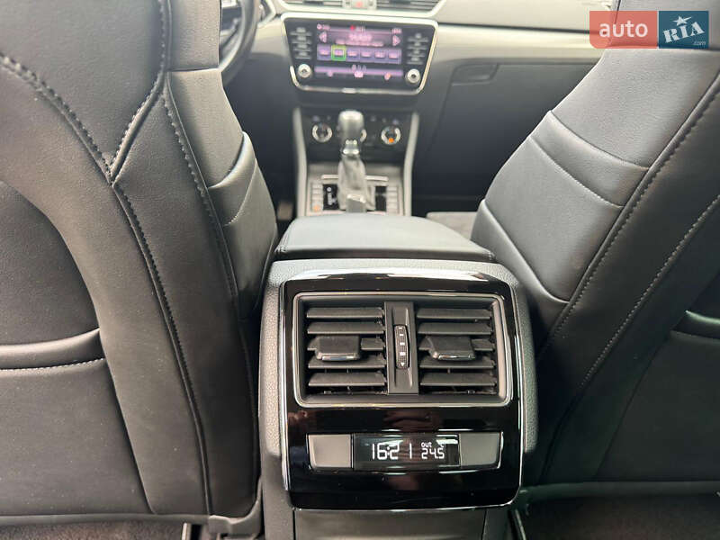 Лифтбек Skoda Superb 2020 в Надворной