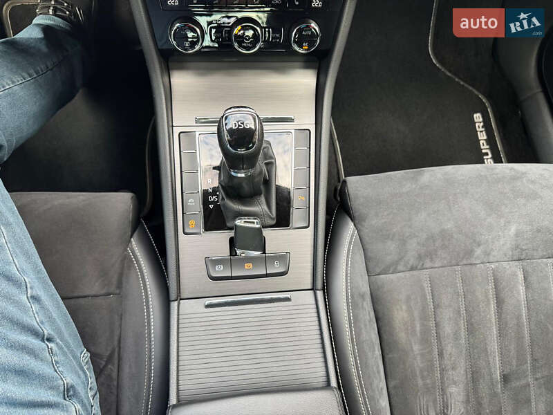 Лифтбек Skoda Superb 2020 в Надворной