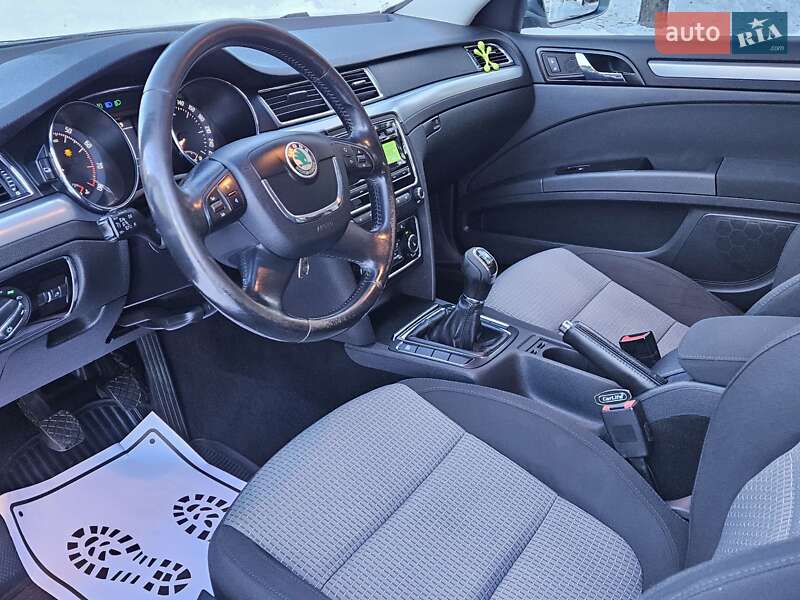 Лифтбек Skoda Superb 2008 в Дрогобыче