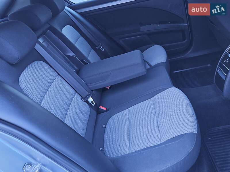 Лифтбек Skoda Superb 2008 в Дрогобыче