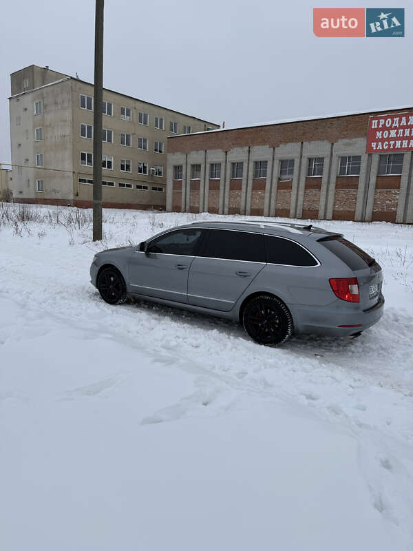 Универсал Skoda Superb 2010 в Шептицькому фото 16 Универсал Skoda Superb 2010 в Шептицькому