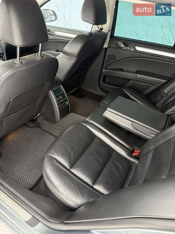 Универсал Skoda Superb 2010 в Шептицькому фото 23 Универсал Skoda Superb 2010 в Шептицькому