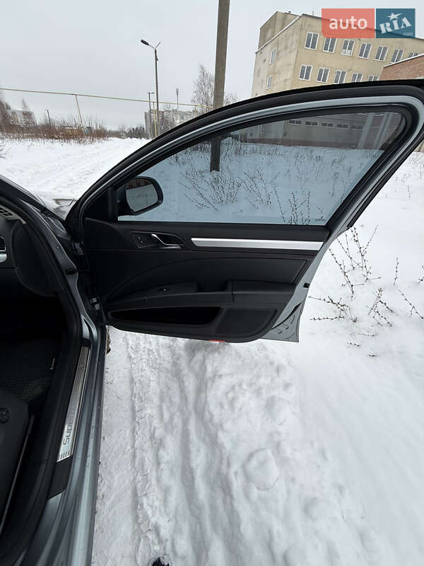 Универсал Skoda Superb 2010 в Шептицькому фото 34 Универсал Skoda Superb 2010 в Шептицькому