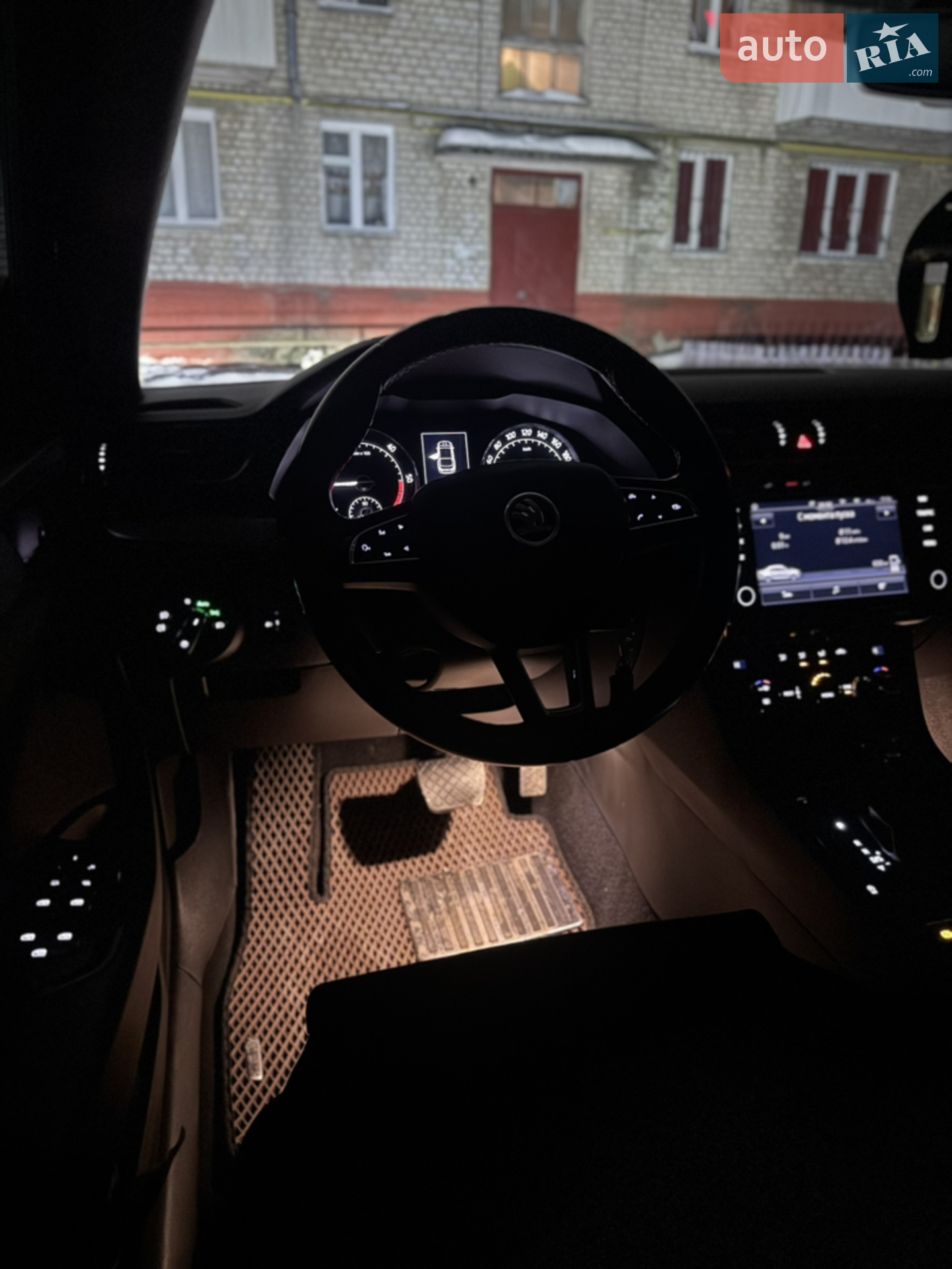 2015 Skoda Superb - мініатюра 35