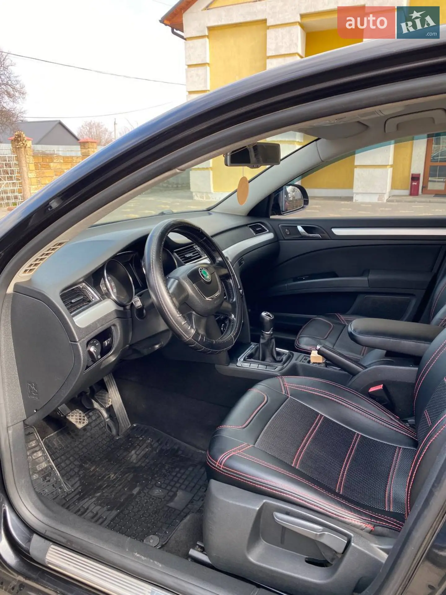 2012 Skoda Superb - мініатюра 18