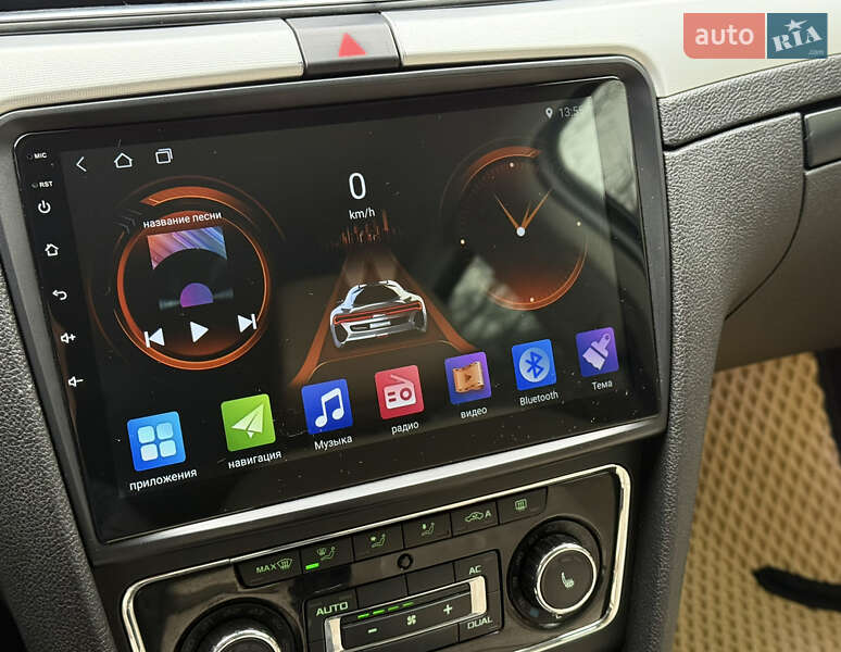 Ліфтбек Skoda Superb 2011 в Дніпрі