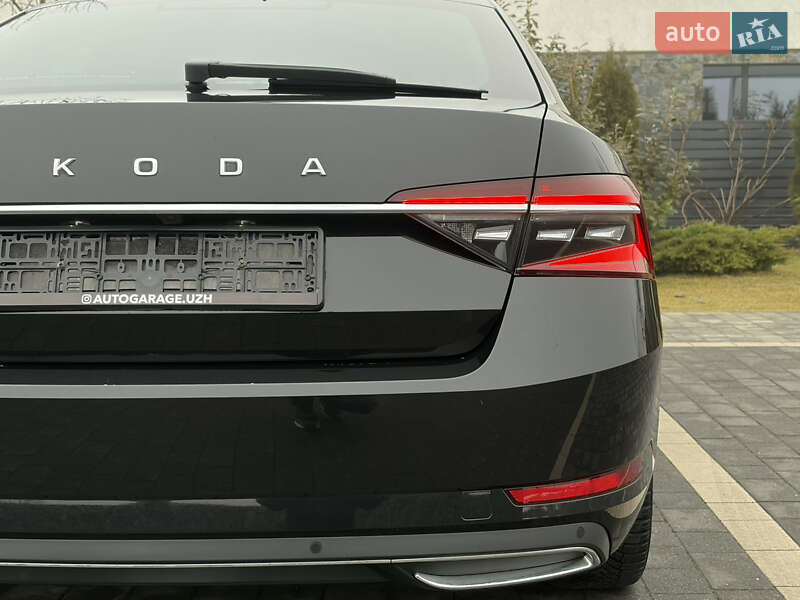Лифтбек Skoda Superb 2023 в Мукачево