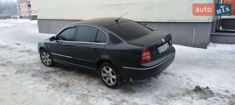 Лифтбек Skoda Superb 2006 в Боярке