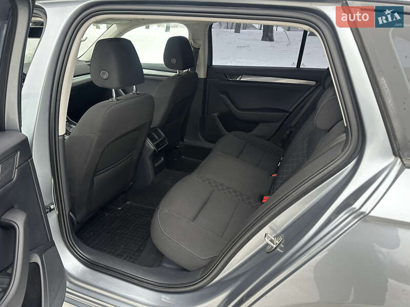 Универсал Skoda Superb 2015 в Житомире фото 19 Универсал Skoda Superb 2015 в Житомире