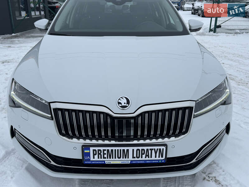 Универсал Skoda Superb 2019 в Лопатине