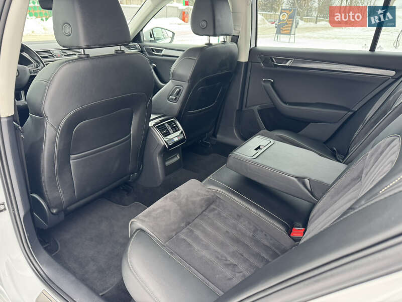 Универсал Skoda Superb 2019 в Лопатине