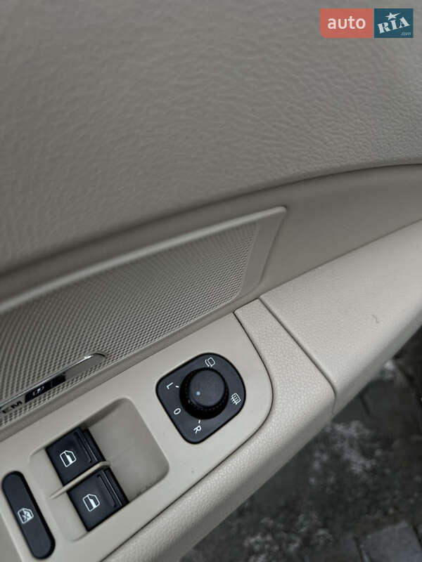 Универсал Skoda Superb 2011 в Луцке фото 22 Универсал Skoda Superb 2011 в Луцке