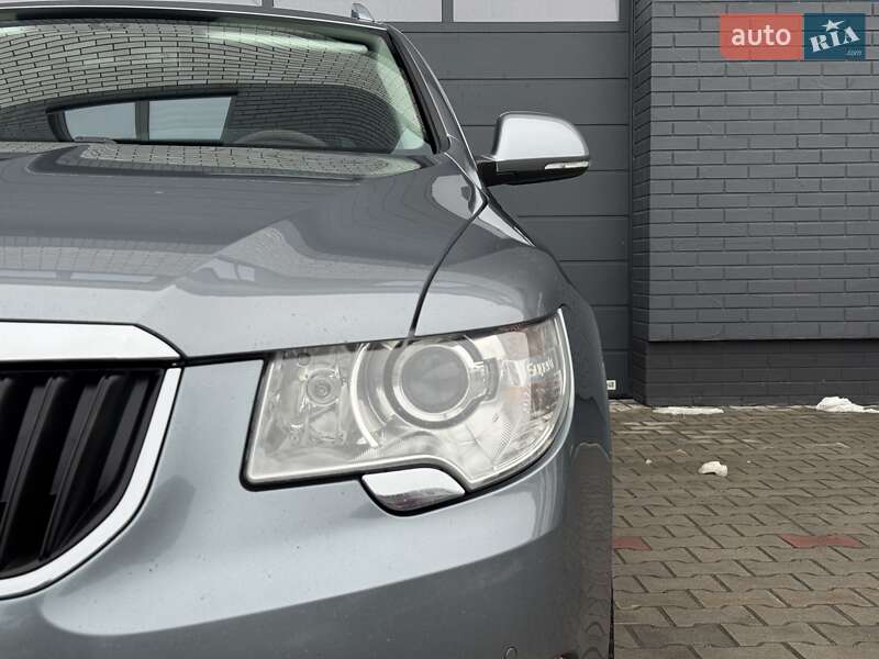 Універсал Skoda Superb 2011 в Луцьку