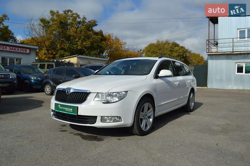 Skoda Superb 2012