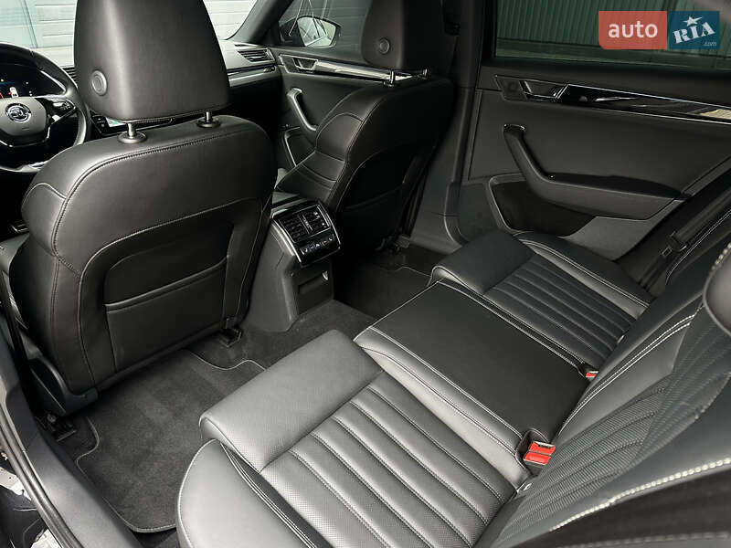 Ліфтбек Skoda Superb 2023 в Мукачевому