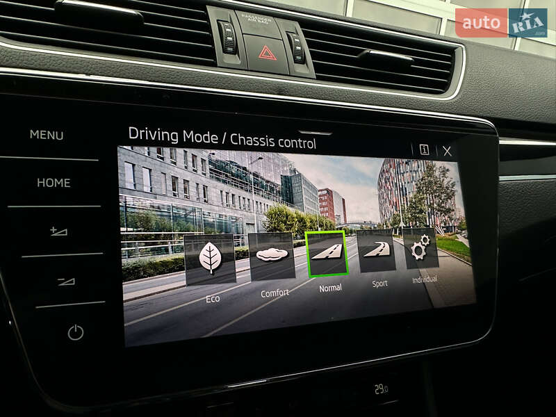 Ліфтбек Skoda Superb 2023 в Мукачевому