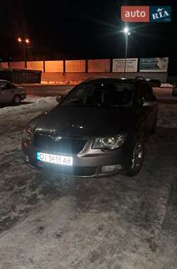 Универсал Skoda Superb 2010 в Ровно