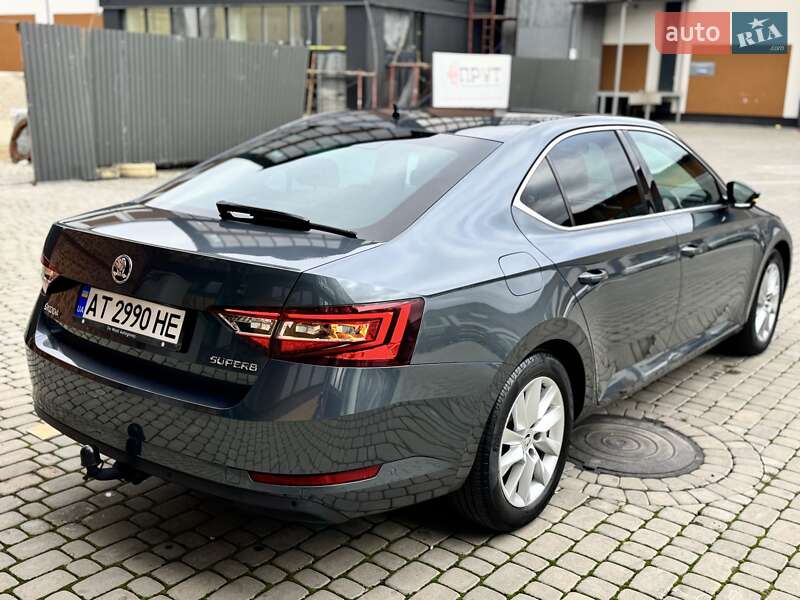 Лифтбек Skoda Superb 2017 в Коломые