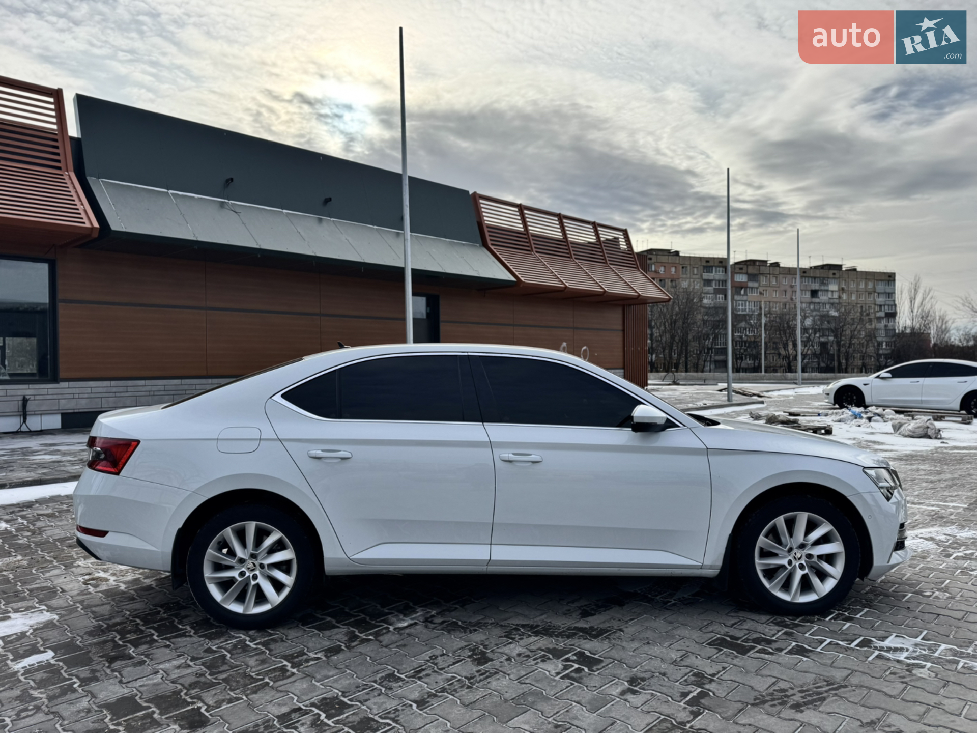2019 Skoda Superb - мініатюра 7