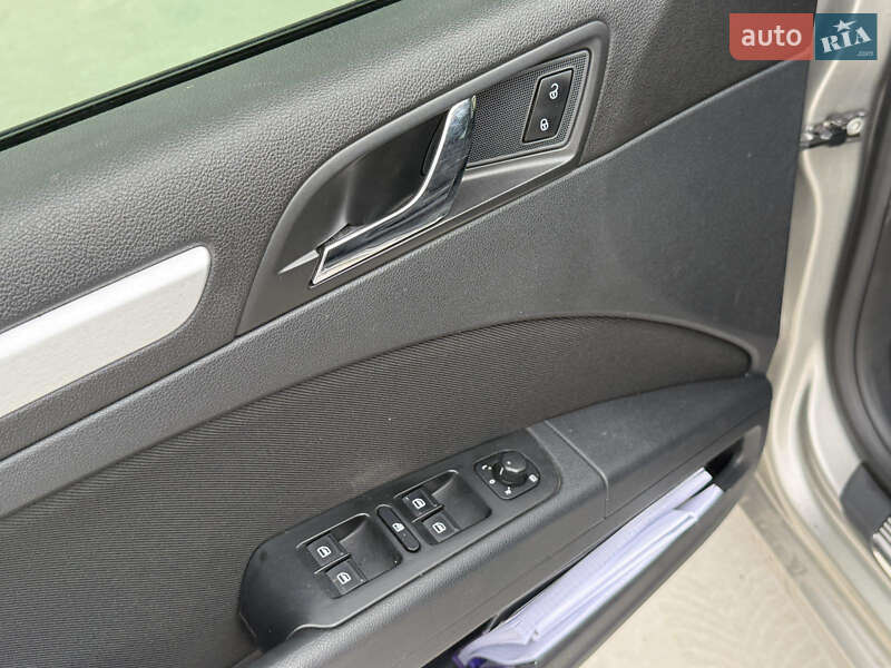 Лифтбек Skoda Superb 2014 в Павлограде