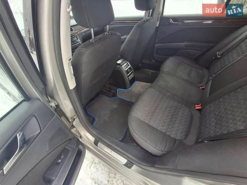 Ліфтбек Skoda Superb 2012 в Черкасах