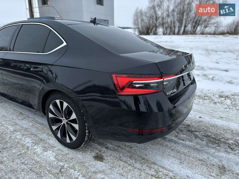 Лифтбек Skoda Superb 2019 в Киеве