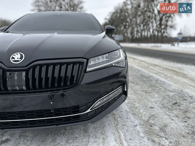 Лифтбек Skoda Superb 2019 в Киеве