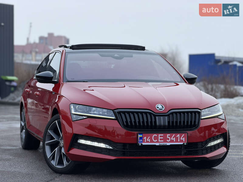 Лифтбек Skoda Superb 2022 в Дрогобыче