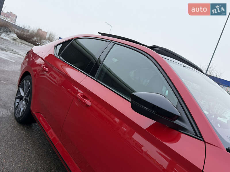 Лифтбек Skoda Superb 2022 в Дрогобыче