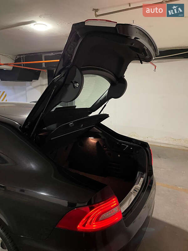 Лифтбек Skoda Superb 2014 в Киеве