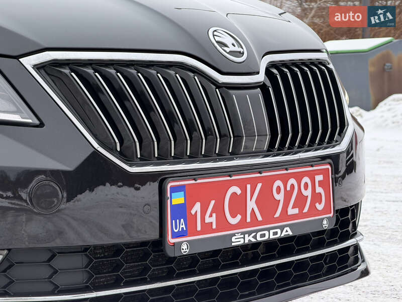 Лифтбек Skoda Superb 2017 в Дрогобыче