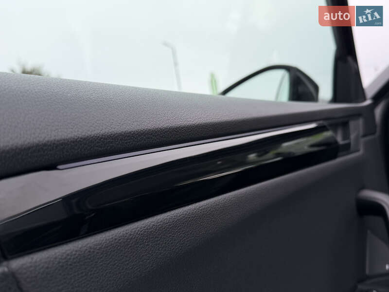 Лифтбек Skoda Superb 2017 в Дрогобыче