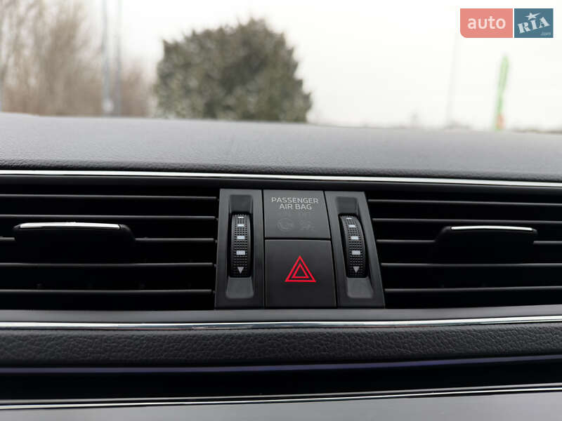 Лифтбек Skoda Superb 2017 в Дрогобыче