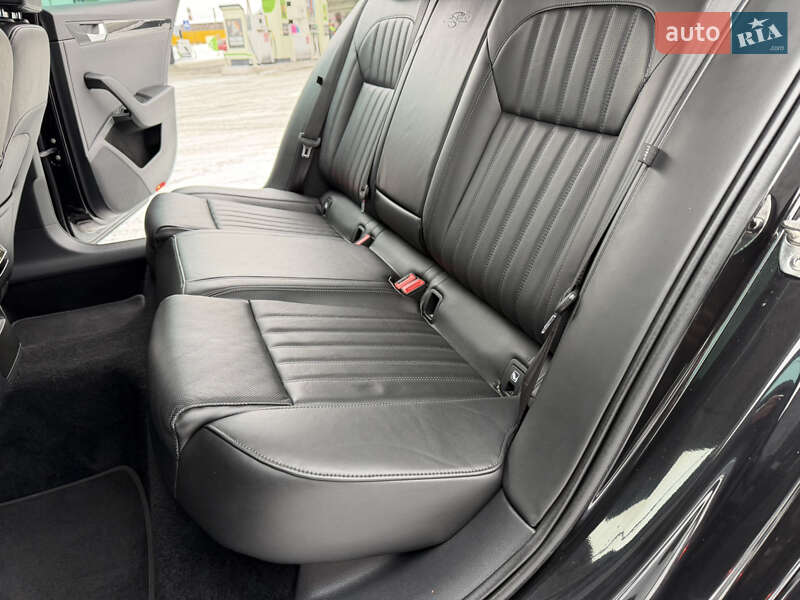 Лифтбек Skoda Superb 2017 в Дрогобыче