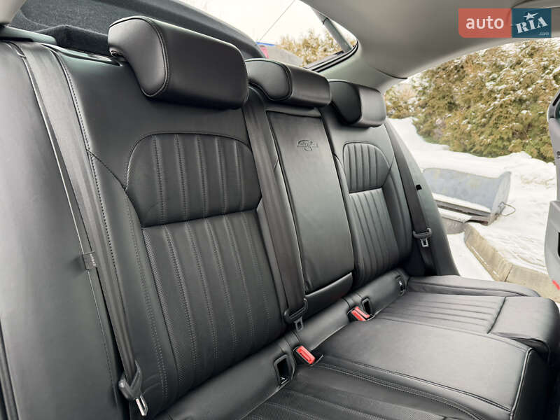 Лифтбек Skoda Superb 2017 в Дрогобыче