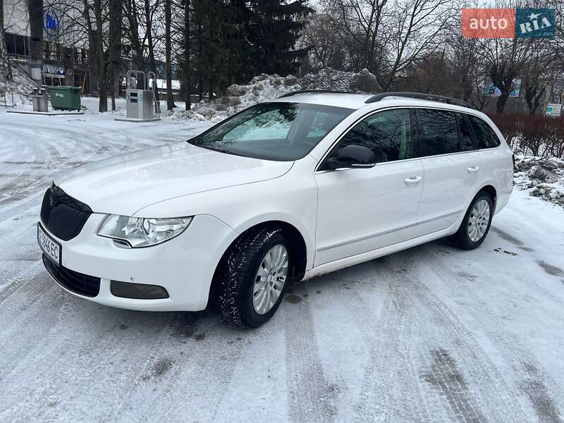 Skoda Superb 2012