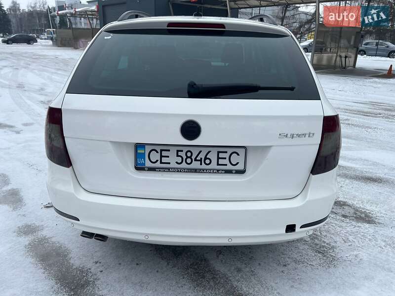 Универсал Skoda Superb 2012 в Черновцах