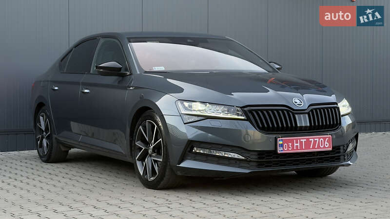 Лифтбек Skoda Superb 2022 в Мукачево