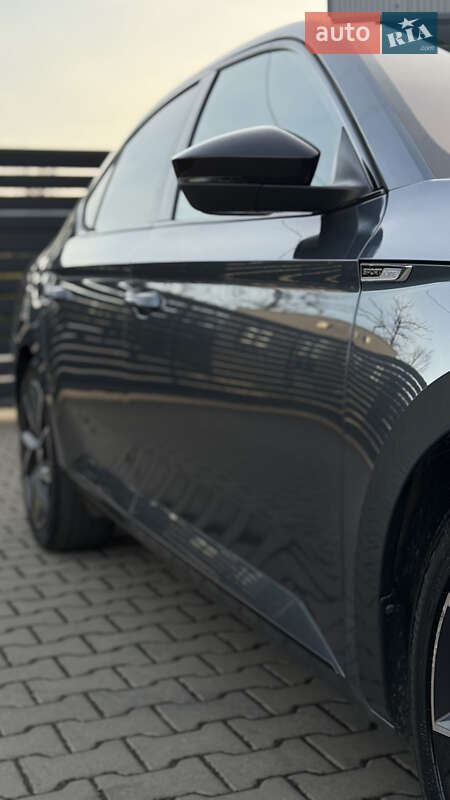 Лифтбек Skoda Superb 2022 в Мукачево