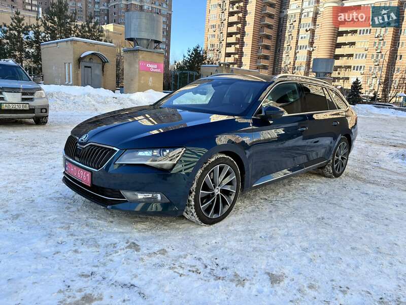 Универсал Skoda Superb 2019 в Киеве фото 37 Универсал Skoda Superb 2019 в Киеве