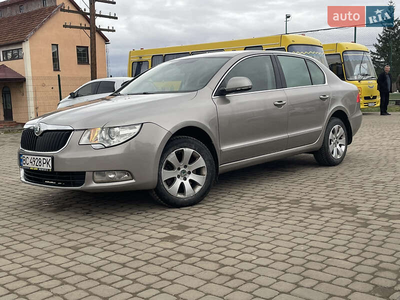 Ліфтбек Skoda Superb 2010 в Львові фото 7 Ліфтбек Skoda Superb 2010 в Львові
