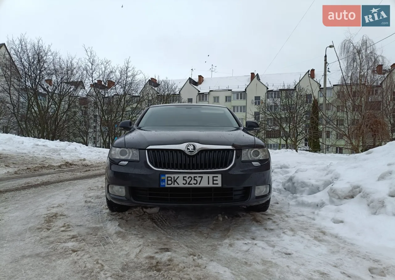 2010 Skoda Superb - мініатюра 56