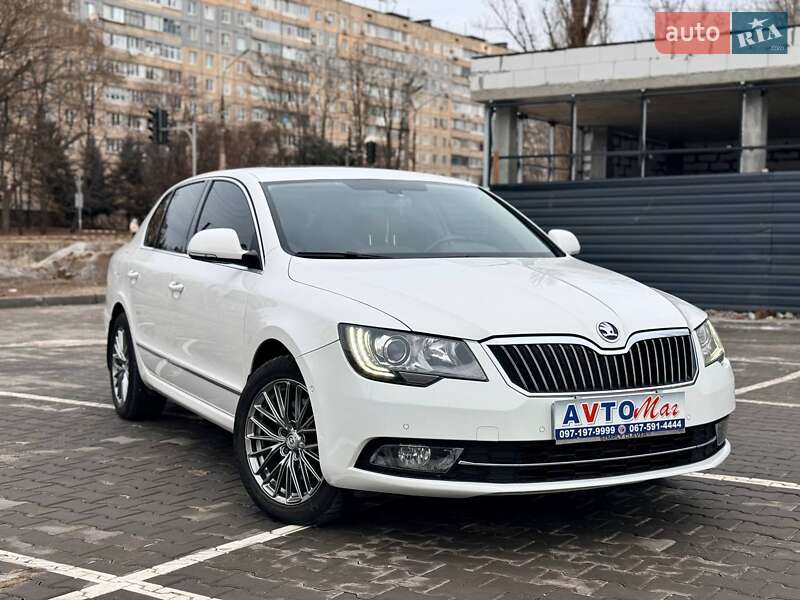 Ліфтбек Skoda Superb 2013 в Кривому Розі