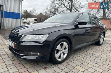 Ліфтбек Skoda Superb 2017 в Мукачевому