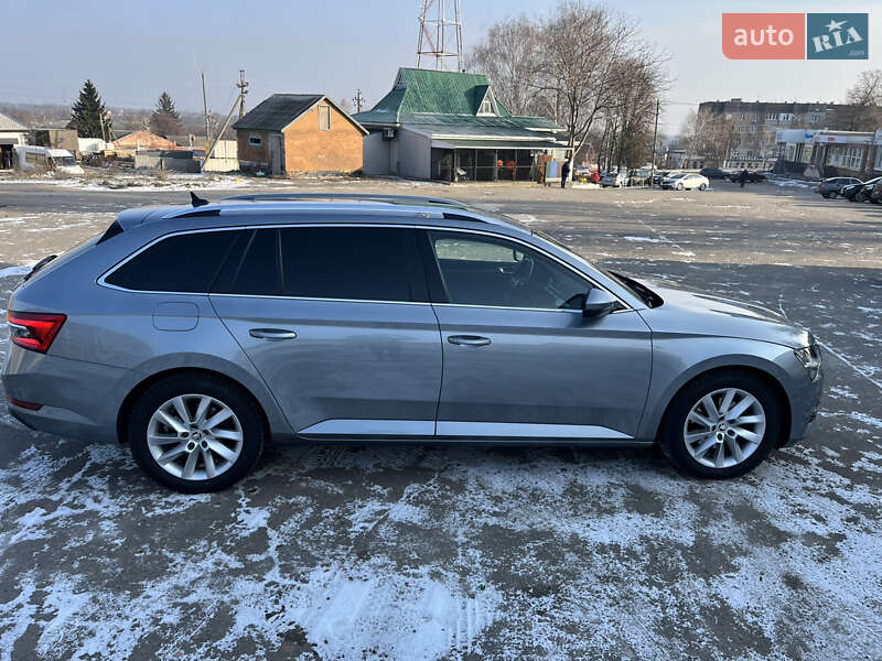 Універсал Skoda Superb 2021 в Хоролі