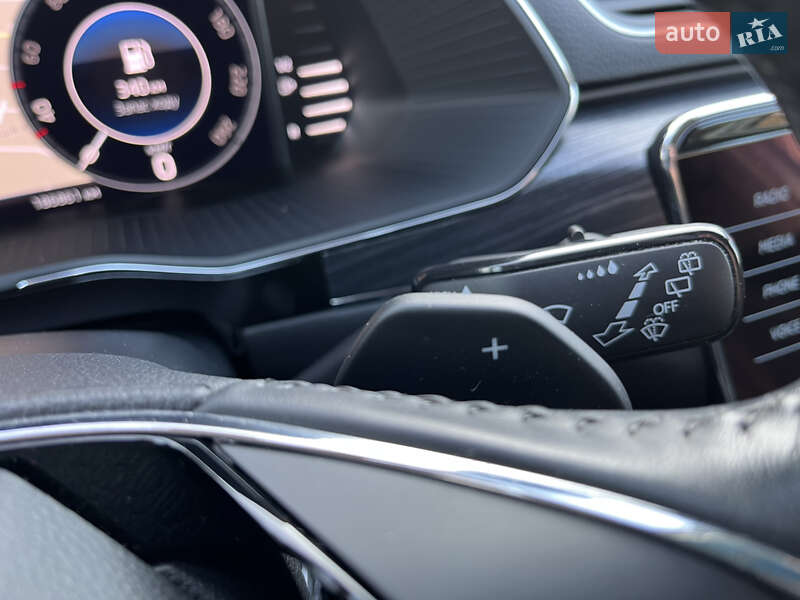 Універсал Skoda Superb 2021 в Хоролі