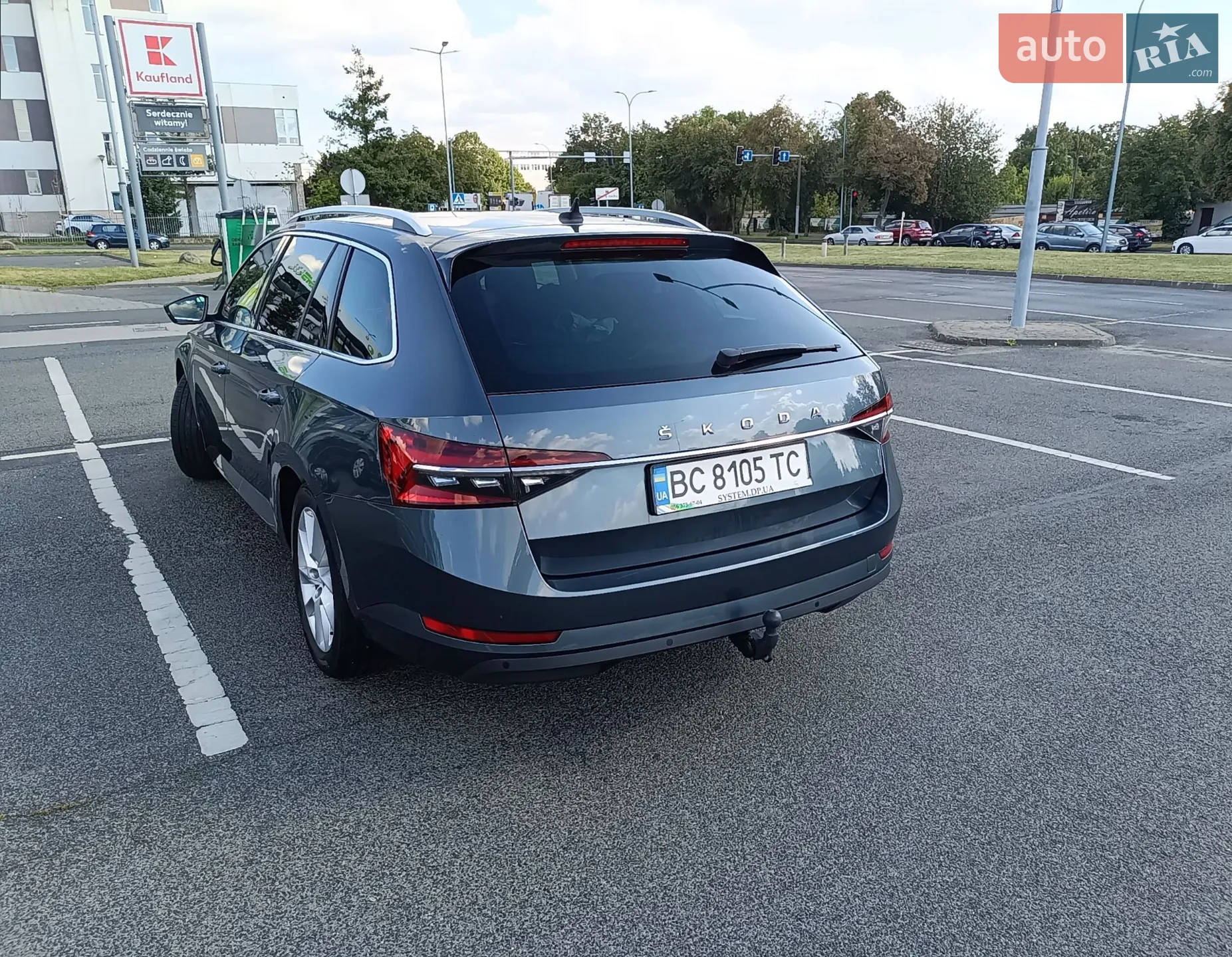 2019 Skoda Superb - мініатюра 10